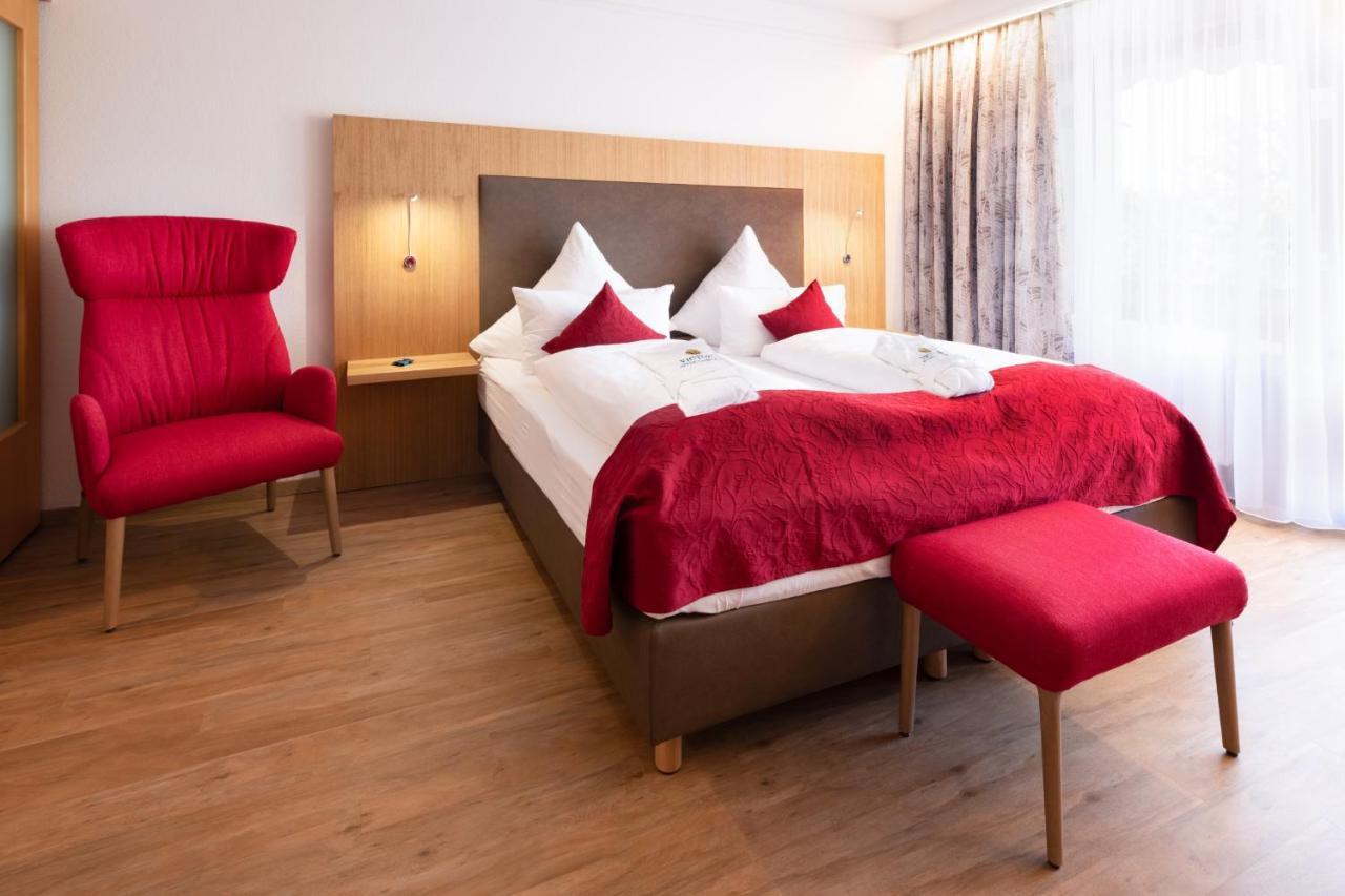 Appartment Hotel Victoria บาดฟึสซิง ภายนอก รูปภาพ