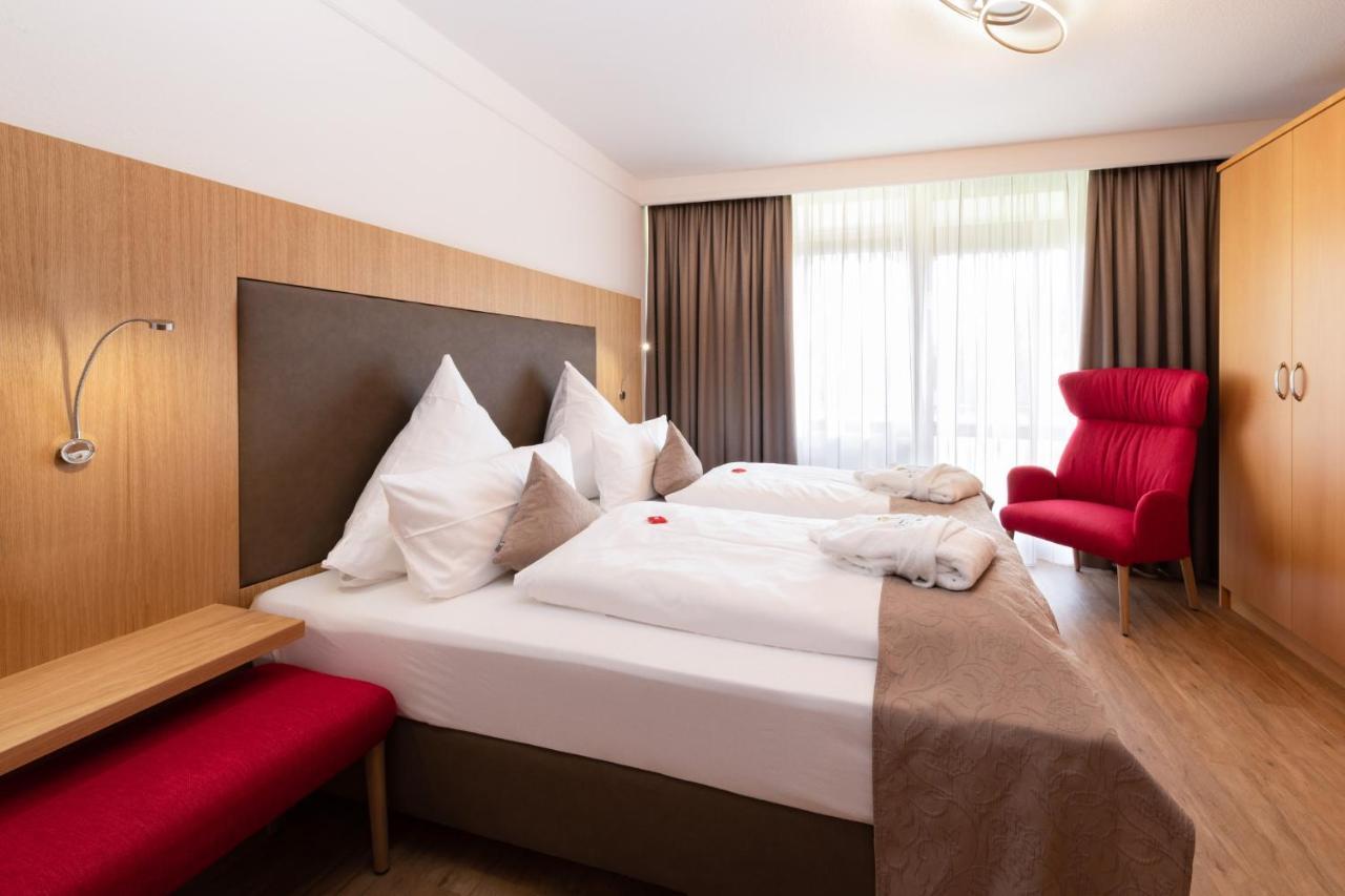 Appartment Hotel Victoria บาดฟึสซิง ภายนอก รูปภาพ