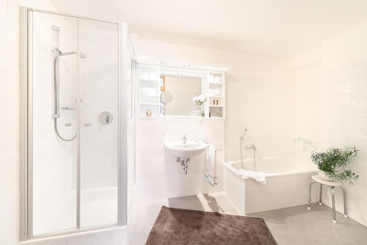 Appartment Hotel Victoria บาดฟึสซิง ภายนอก รูปภาพ